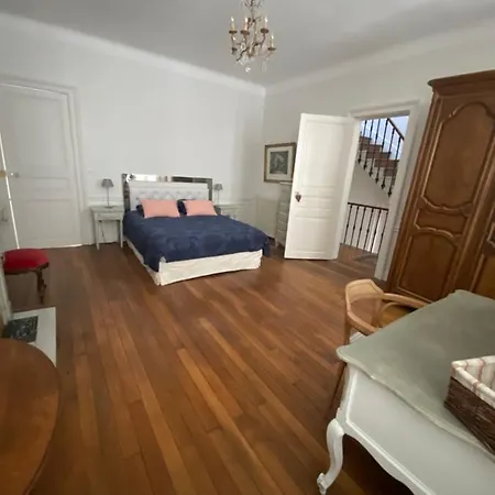 Aux Deux D Villa Reims