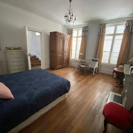 Aux Deux D *